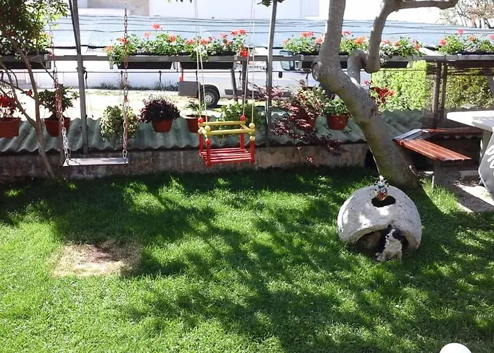 With A Parking Space Stinjan, - 15560