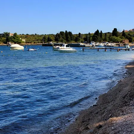 With A Parking Space Stinjan, - 15560 Pula