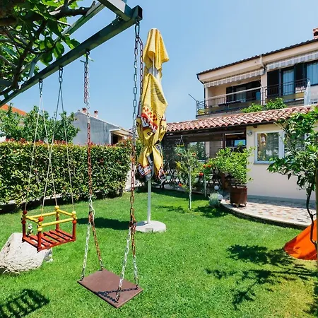 Apartamento With A Parking Space Stinjan, - 15560